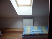 /album/fotogaleria-2005-stavebne-upravy-podkrovia-/sturova-interier-izba-do-dvora-jpg/